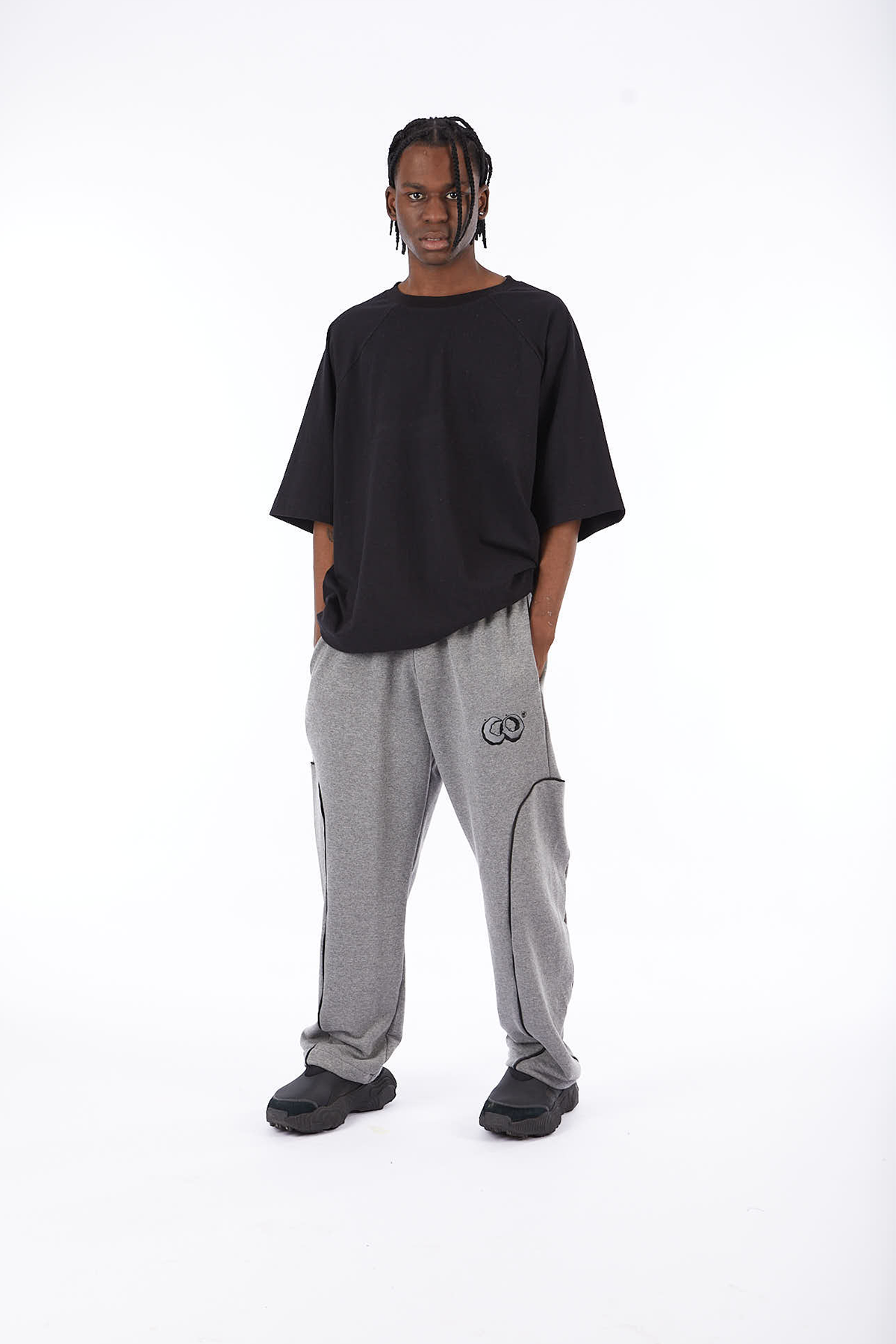 infinity-pants-grey