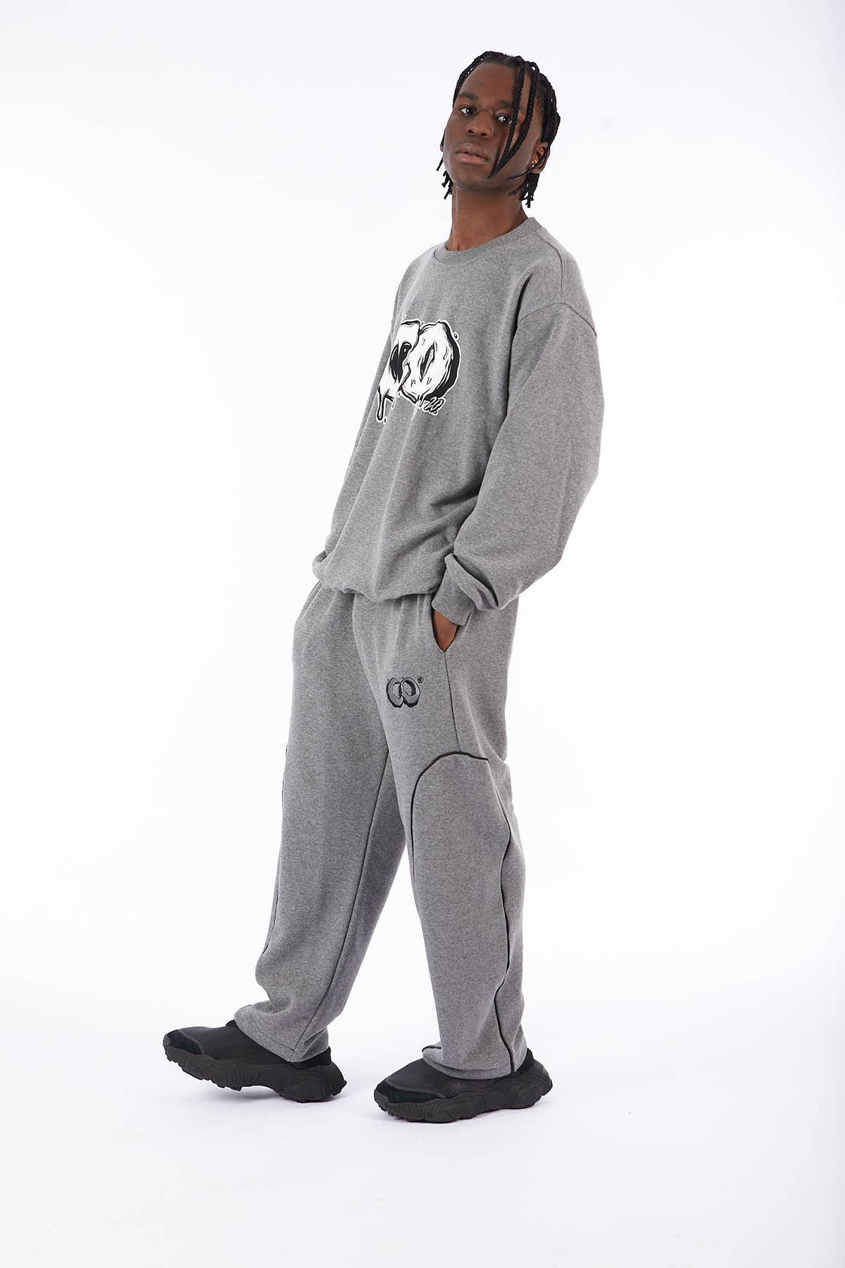infinity-pants-grey